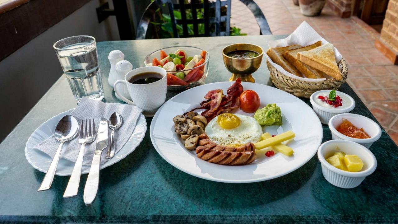 Hotel Timila ラリトプル エクステリア 写真