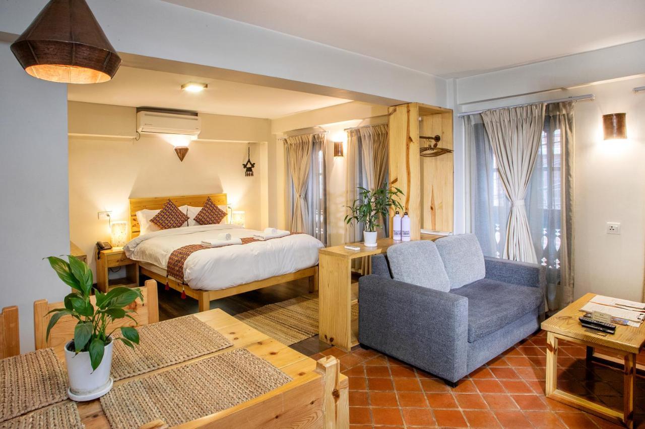 Hotel Timila ラリトプル エクステリア 写真